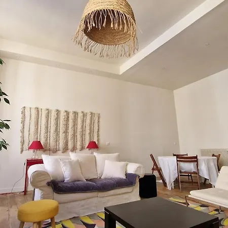 St Michel 3 Bedrooms *
