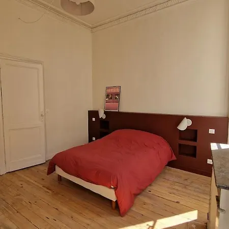 St Michel 3 Bedrooms Apartment Bordeaux