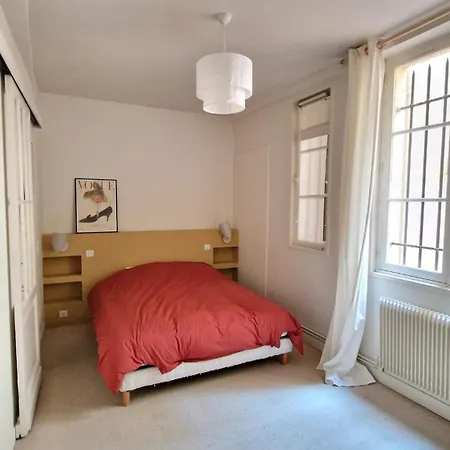St Michel 3 Bedrooms Burdeos